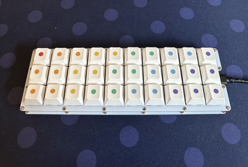 Gherkin - ortholinear 30 key keyboard