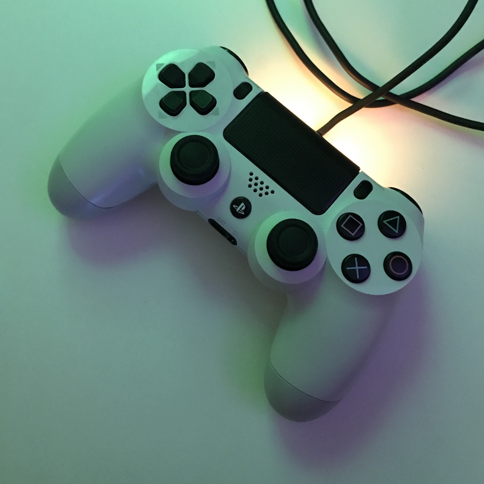 PS4 controller charging